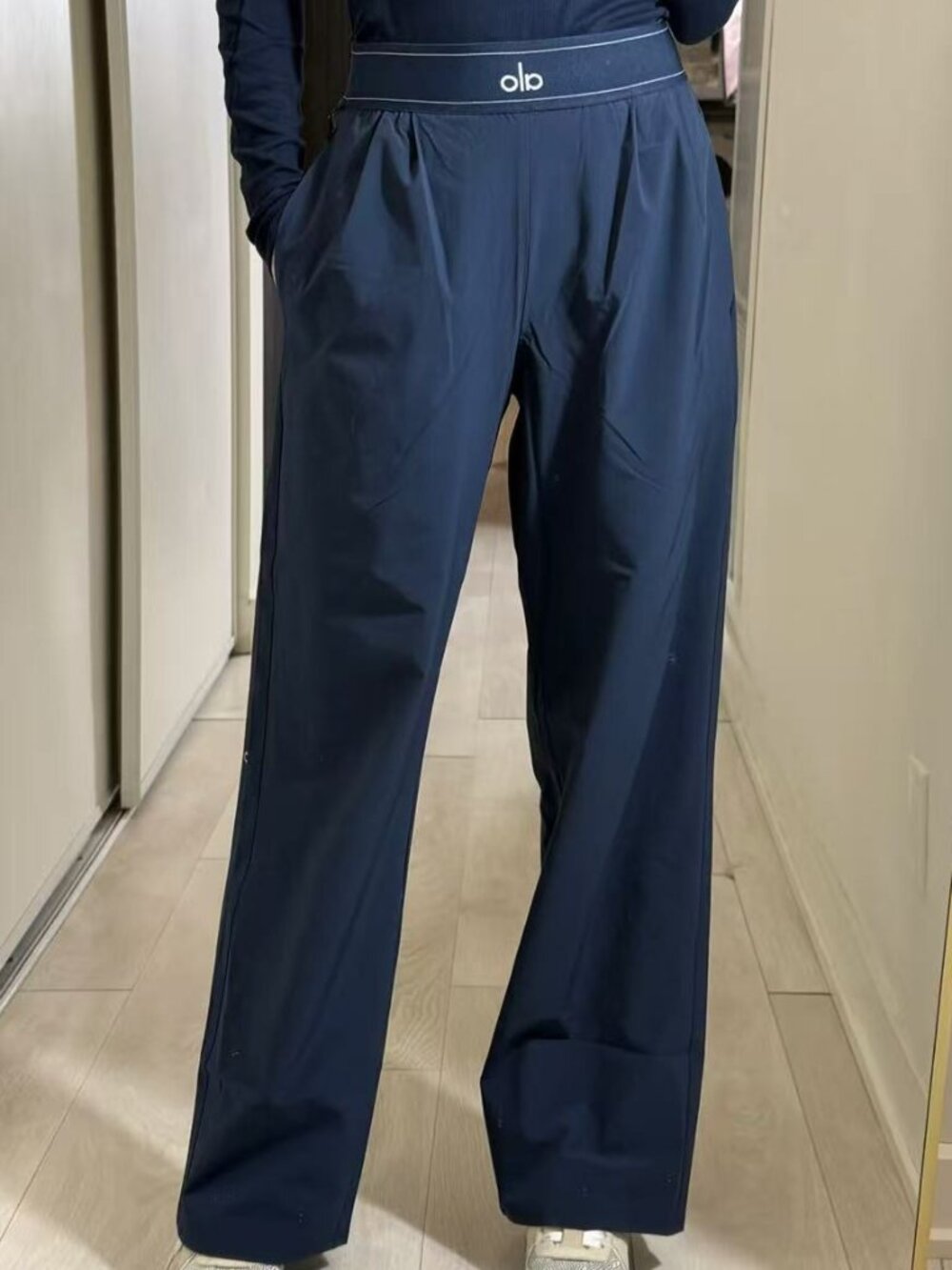 🧊New ALO Yoga Suit Up Trouser Navy Blue 💍(Regular) 30-inch inner seam